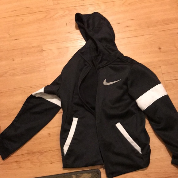 Lot of 5 boys sweaters Sz 8-10 gd condition adidas Nike - Picture 8 of 8